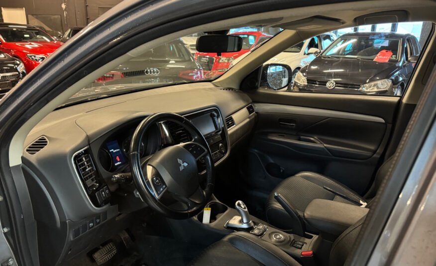 Mitsubishi Outlander Hybride Instyle+ – Occasion (2014)