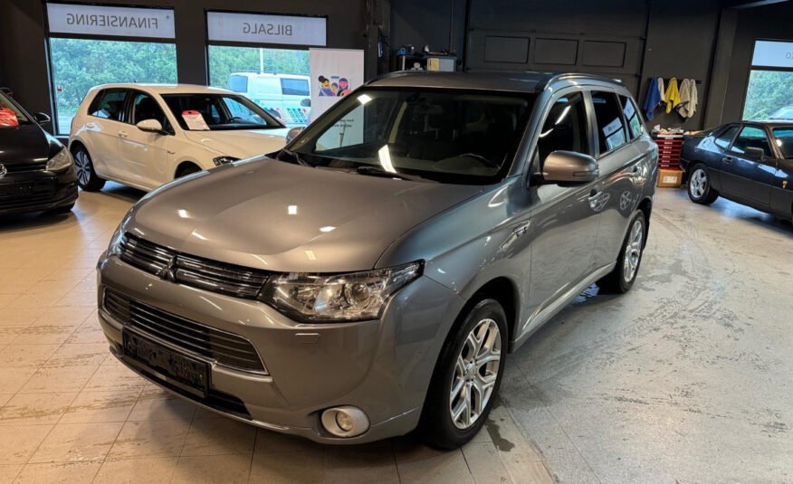 Mitsubishi Outlander Hybride Instyle+ – Occasion (2014)