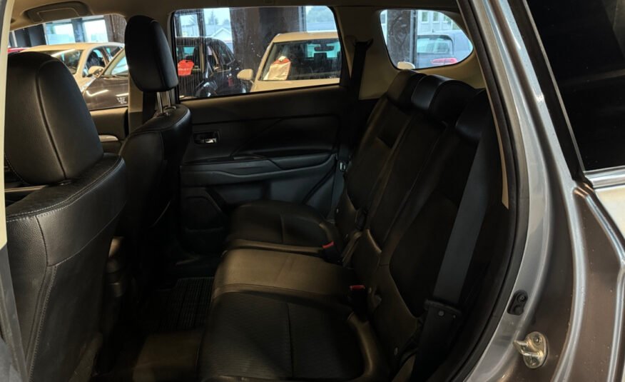 Mitsubishi Outlander Hybride Instyle+ – Occasion (2014)