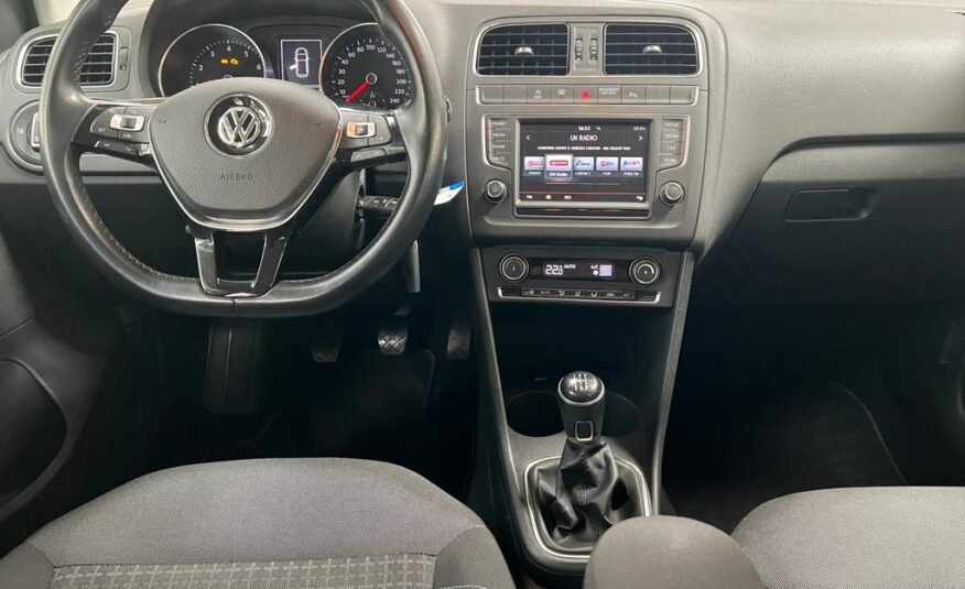2015 VOLKSWAGEN Polo 1.0 Comfortline