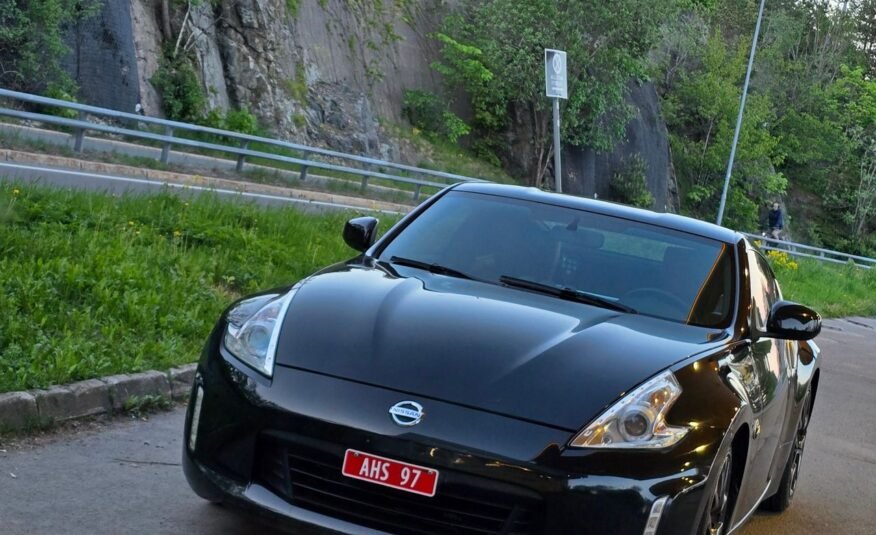 Nissan 370Z Coupe Touring 7AT – Occasion (2016)