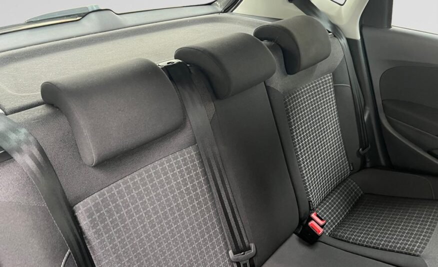 2015 VOLKSWAGEN Polo 1.0 Comfortline