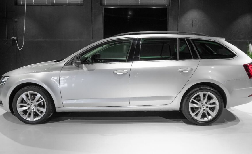 Skoda Octavia 2.0TDI 4×4 Style Webasto