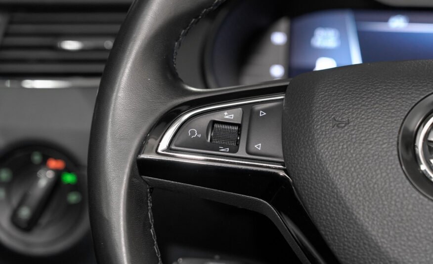 Skoda Octavia 2.0TDI 4×4 Style Webasto
